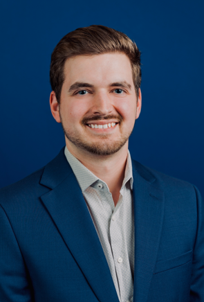 Jake Armstrong – COUNTRY Financial Agent